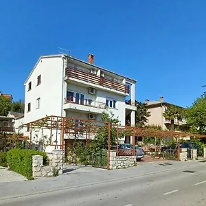 House Spiljar Vendégház