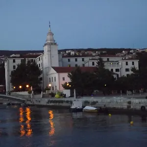 Marica - Sobe, Zimmer, Crikvenica
